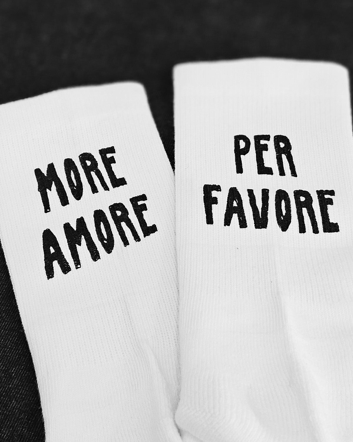CREW SOCKS "MORE AMORE"