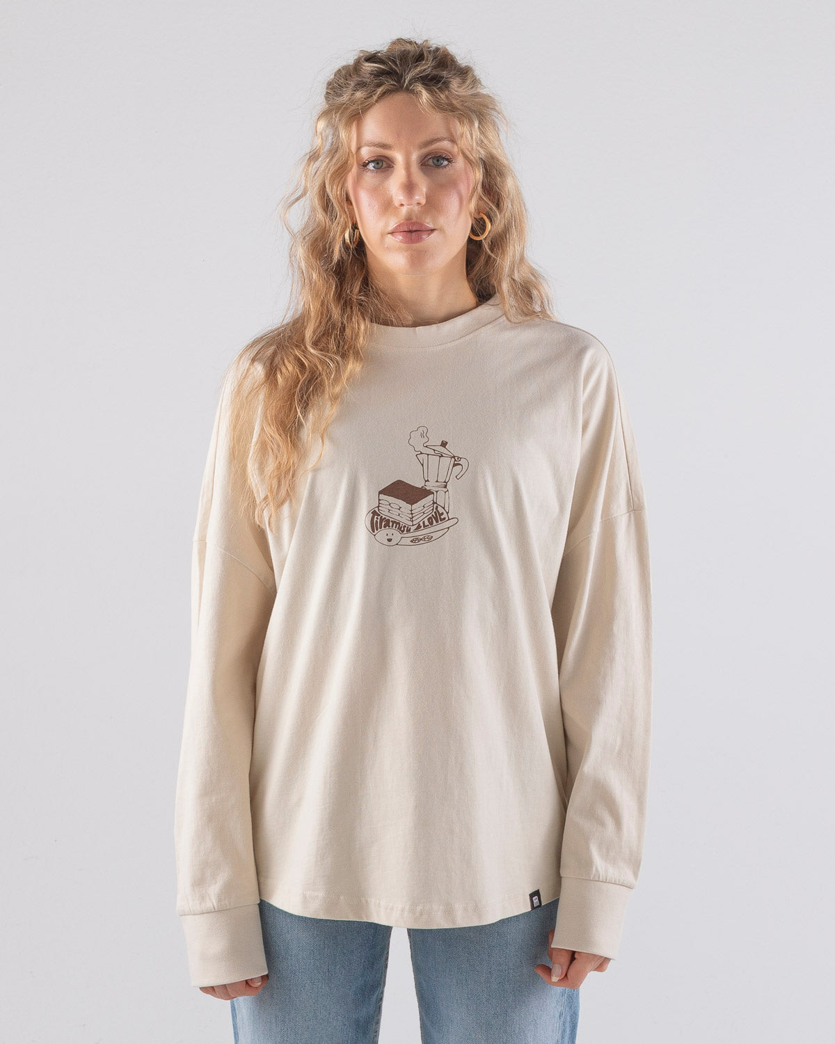 OVERSIZED LONGSLEEVE TIRAMISU